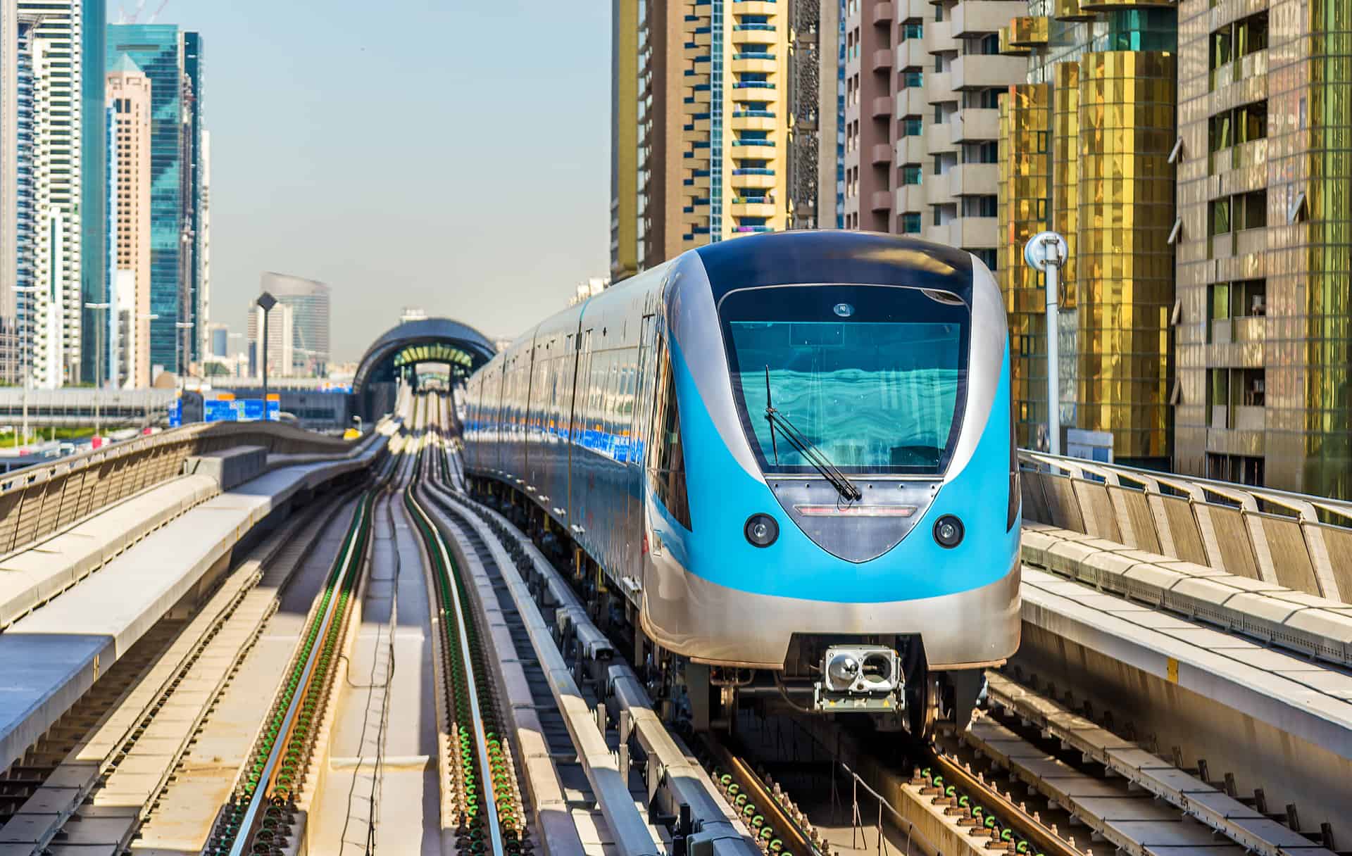 metro travel in dubai